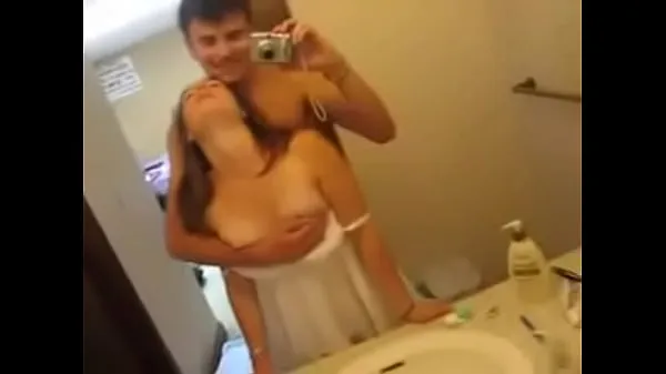 Video amateur couple suck sejuk terbaik