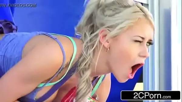 Best hot blonde babe serving hot dogs and fucked same time cool Videos