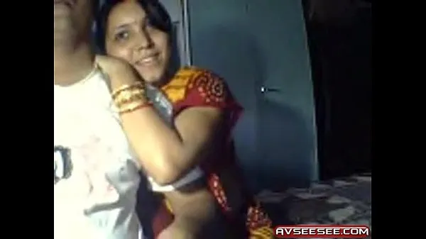 Bedste My Indian Girlfriend Loves Flaunting - 2394428 seje videoer