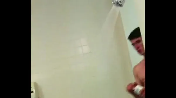 Best Spying on a nice ass boy in the gym showers cool Videos