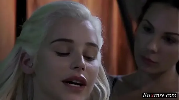 Video This Aint Game of Thrones Kirsten Price HD; lesbian, blonde, brunette, pornstar, licking, kissing, f sejuk terbaik