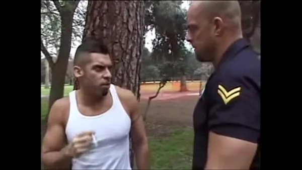 Best hot gay cops kule videoer