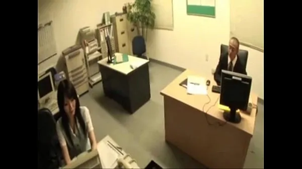 Beste Japanese Office Secretary Blows the Boss and Gets Fucked coole video's