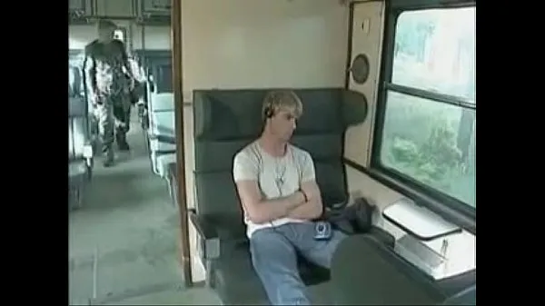 Beste Fuck in train coole video's