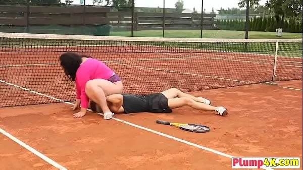 最高のBBW milf won in tennis game claiming her price outdoor sexクールなビデオ