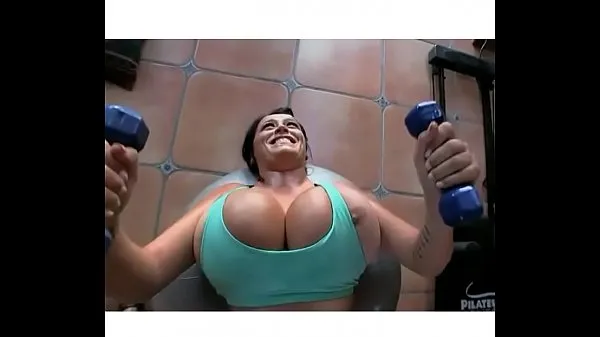 최고의 Big boobs exercise more video on 멋진 비디오