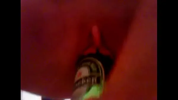 Parhaat Serena Deeb fucking herself with a bottle hienot videot