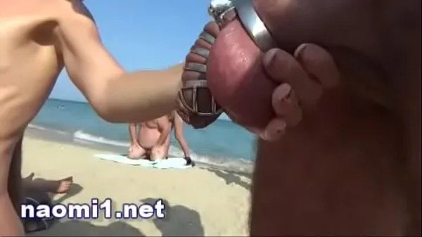 Nejlepší piss and multi cum on a swinger beach cap d'agde skvělá videa