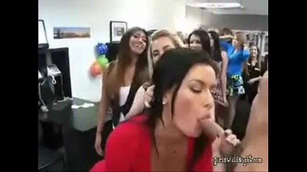 Video party party blowjob women sejuk terbaik