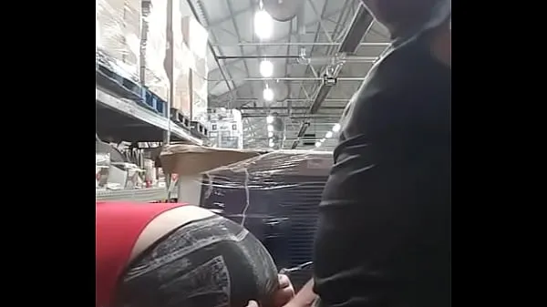Video Quickie with a co-worker in the warehouse sejuk terbaik