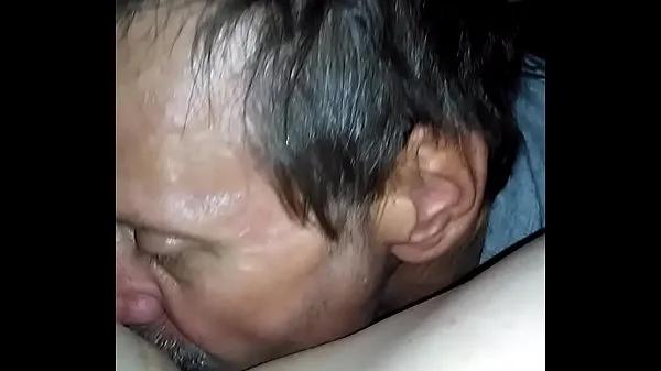 Video Licking shaved pussy sejuk terbaik