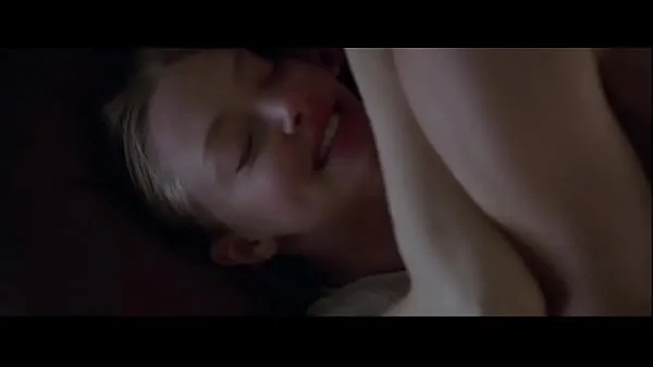 最佳Amanda Seyfried Botomless Having Sex in Big Love酷视频