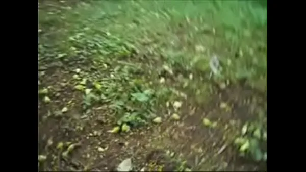 Parhaat Masturbation in the garden hienot videot