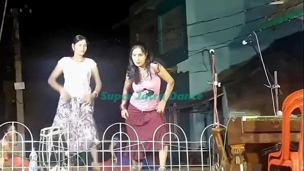 Parhaat See what kind of dance is done on the stage at night !! Super Jatra recording dance !! Bangla Village ja hienot videot