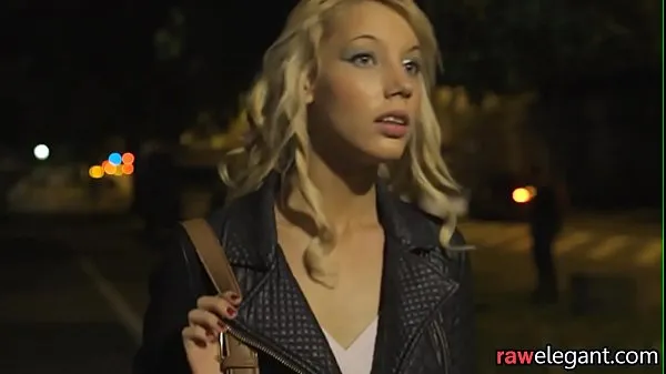 Melhores vídeos Prostituta de euro por detetives da polícia legais