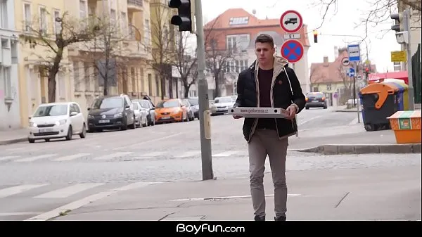 Best Boyfun - Pizza Delivery Leads To Bareback Fuck cool Videos