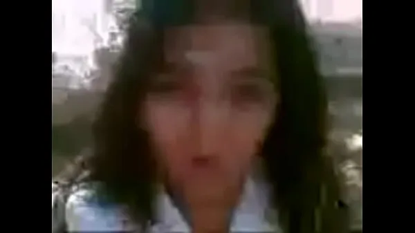 最高のウズベキスタンのアウトドアセックスクールなビデオ