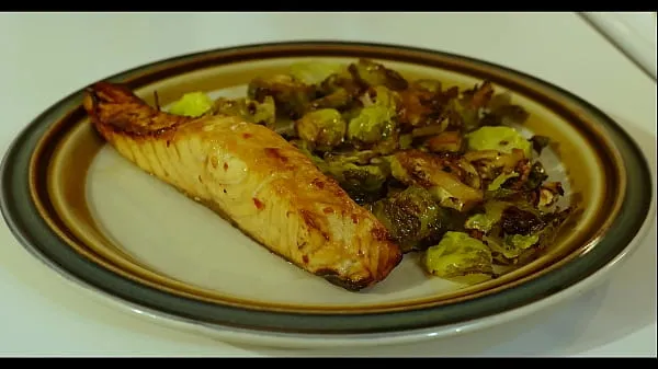 Nejlepší PORNSTAR DIET E1 - Spicy Chinese AirFryer Salmon Recipe Recipes dinner time healthy healthy celebrity chef weight loss skvělá videa