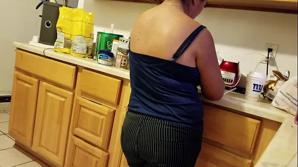 Video Beautiful ass mother-in-law keren terbaik