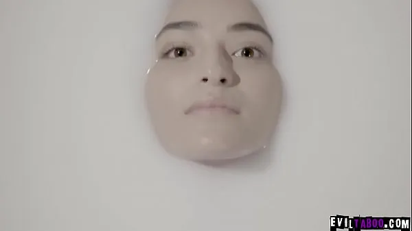 วิดีโอที่ดีที่สุดFuture robot Emily Willis fuckedเจ๋ง
