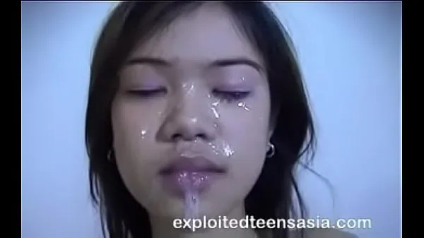 วิดีโอที่ดีที่สุดCute Thai Teen Slut In Pattaya Ridding Cock andเจ๋ง