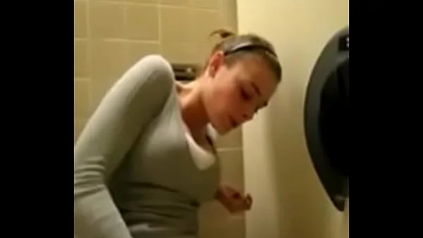 Beste Quickly cum in the toilet coole video's