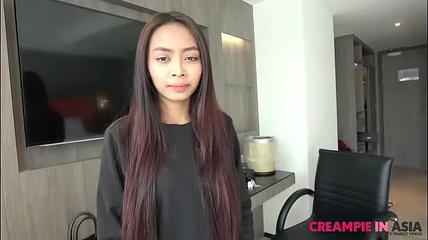 Najboljši Petite young Thai girl fucked by big Japan guy kul videoposnetki