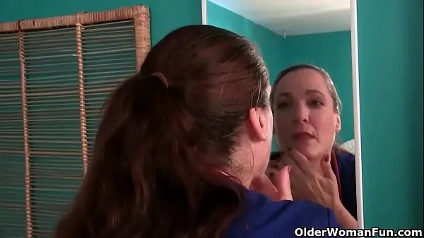 Video An older woman means fun part 224 keren terbaik