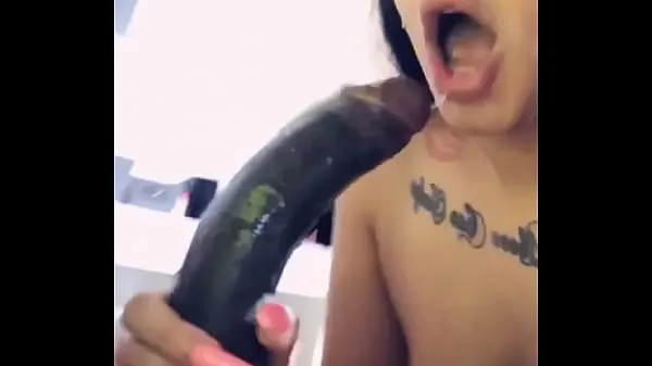 Bedste My girlfriend sucking my dick seje videoer