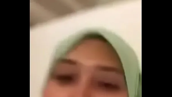 Video hay nhất Green tudung malay blowjob with sex in hotel thú vị