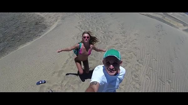 Video hay nhất TRAVEL SHOW ASS DRIVER - Gran Canaria. Dunes Maspalomas with Sasha Bikeeva in micro-bikini thú vị