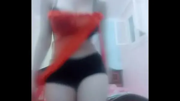 Video Exclusive dancing a married slut dancing for her lover The rest of her videos are on the YouTube channel below the video in the telegram group @ HASRY6 keren terbaik