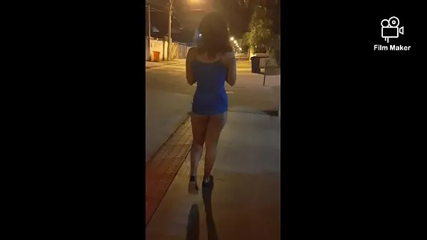 Video playing in the street sejuk terbaik