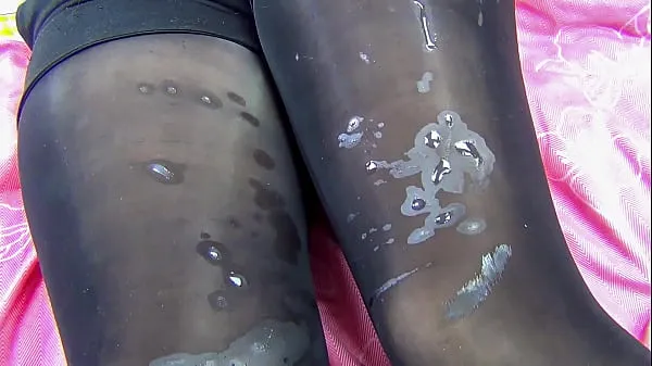 Video WIFE'S ALLOWED TO MAKE A HUGE LOAD ON LEGS IN PANTYHOSE - XSANYANY keren terbaik