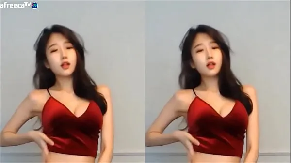 Beste Korean girls dance wearing short skirts coole video's