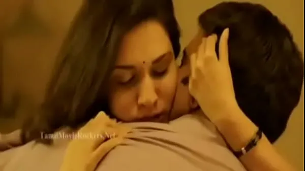 En iyi Honey Rose kisses from malayalam movie harika Videolar