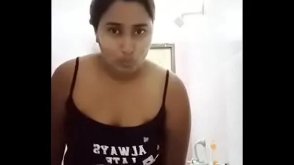 En iyi Swathi naidu nude bath and showing pussy latest part-1 harika Videolar