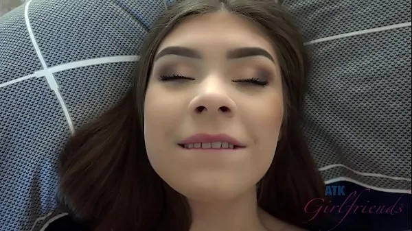 Beste Amateur POV fucking and orgasms with a super hot teen (Winter Jade coole video's