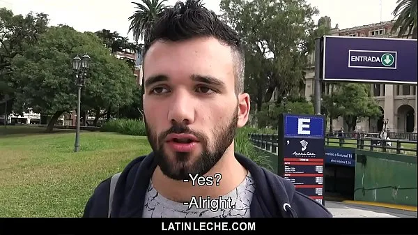 Video hay nhất LatinLeche - Muscular Stud Sucks An Uncut Cock For A Fat Wad Of Cash thú vị