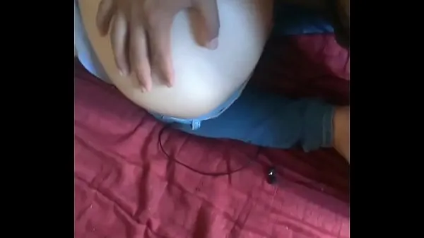 Beste My ex calls me to fuck her at home because she feels lonely and her husband hasn't touched her for a long time. We take advantage of the morning to take away the desire while her husband works coole video's