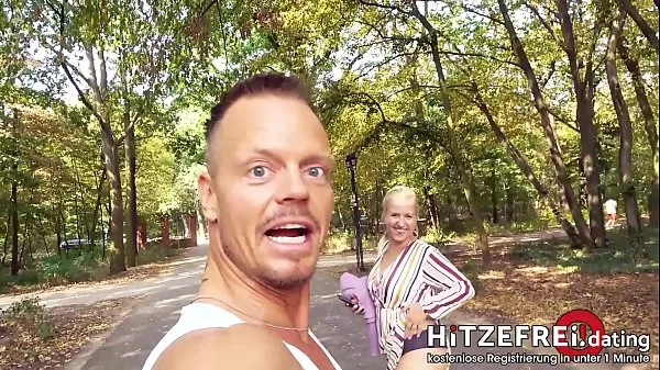En iyi Random Dude Bodo BANGS Milf Slut Jana Schwarz in Park harika Videolar