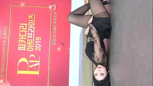 Bästa Public account [喵泡] Korean short-haired girl in black silk skirt sexy hot dance coola videor