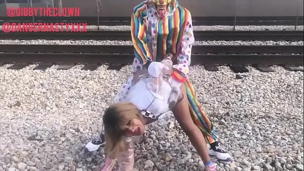 วิดีโอที่ดีที่สุดGibby The Clown fucks DangerNastyxxxเจ๋ง