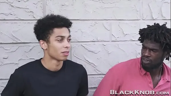 Video Gay teen rides black schlong sejuk terbaik