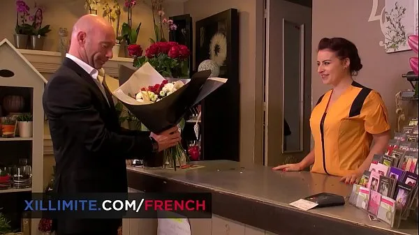 Najboljši French florist teen gets anal fucked (Lexie Candy kul videoposnetki