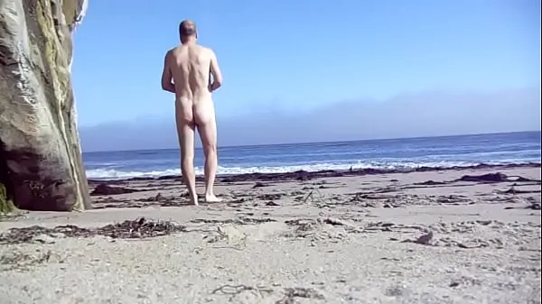 Video Visiting a Nude Beach keren terbaik