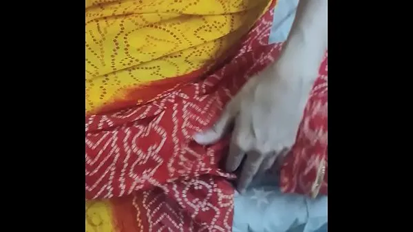 أفضل Indian Hot Sexy Sari Aunty fucked by a Young Guy مقاطع فيديو رائعة