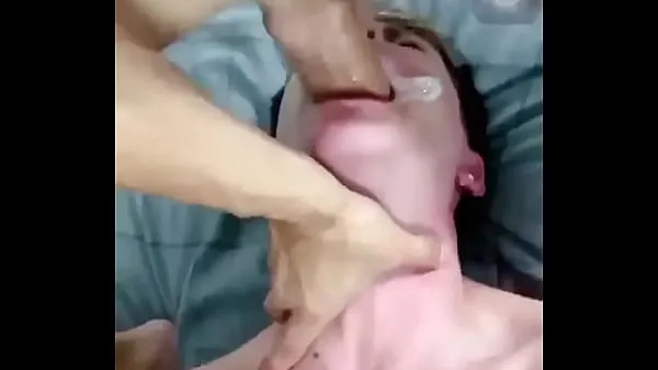 بہترین Deepthroat عمدہ ویڈیوز