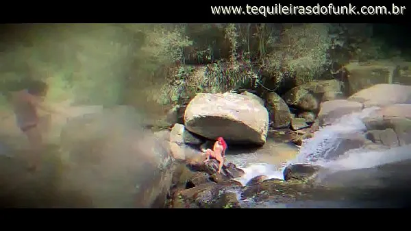 Best Débora Fantine Having sex with a friend in the Waterfall cool Videos