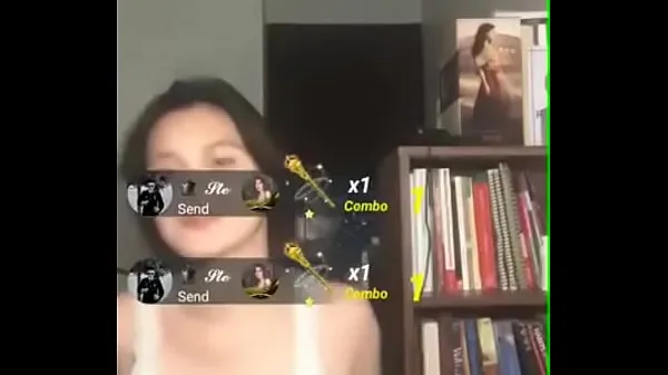 Najboljši Yannah Hernandez dances hot on bigo livecam kul videoposnetki